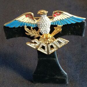 Patriotic Unisex Austrian Crystal Eagle Pin